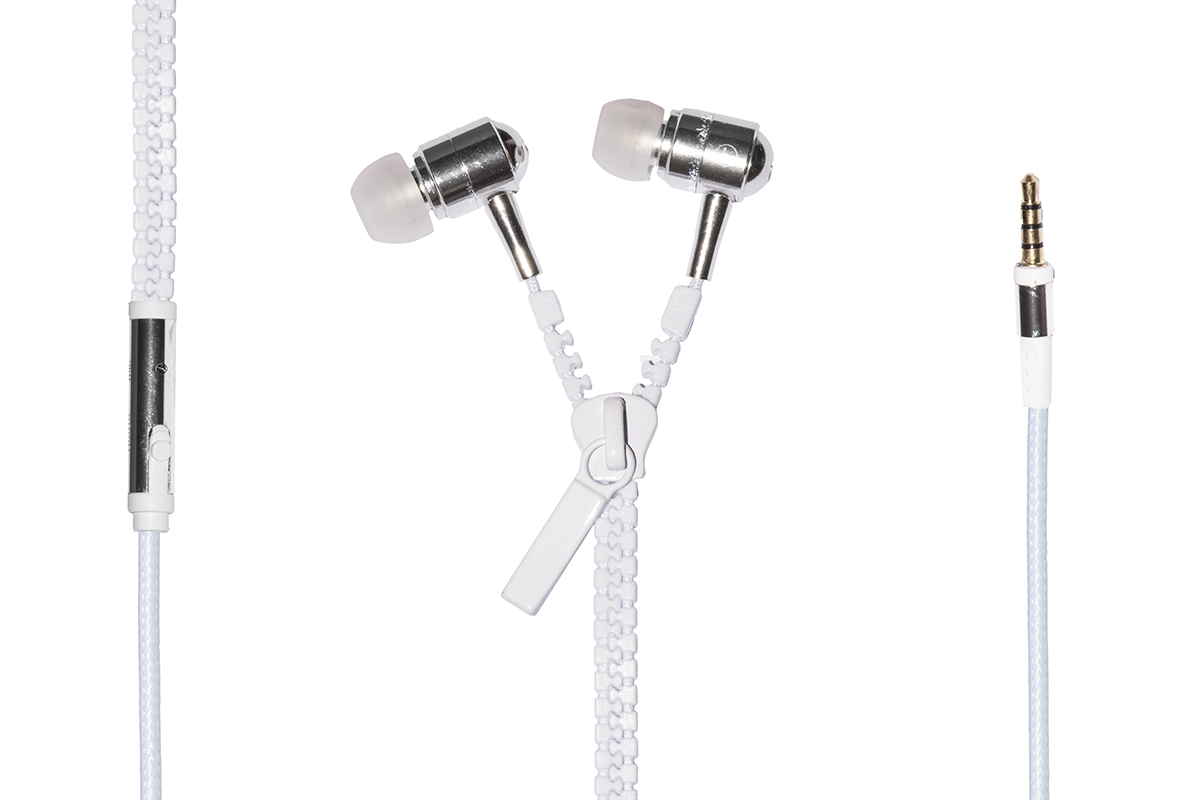 Auricolari con microfono, plug 3,5 mm, cavo mt 1,2 apertura a zip cavo bianco e cuffie silver