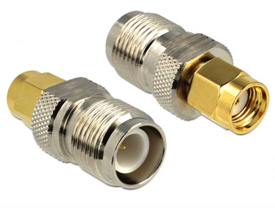 Adattatore rp-sma maschio - rp-tnc femmina